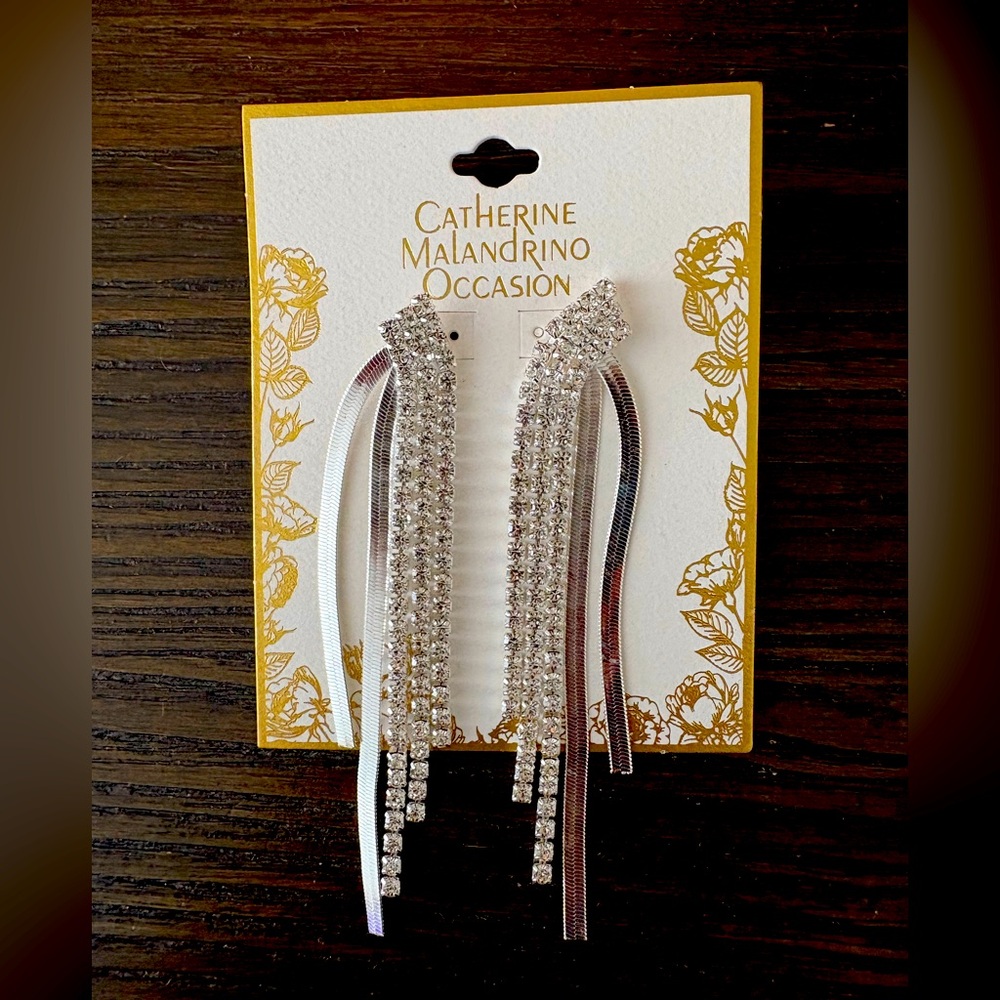 NEW Catherine Malandrino Silver Dangle Earrings